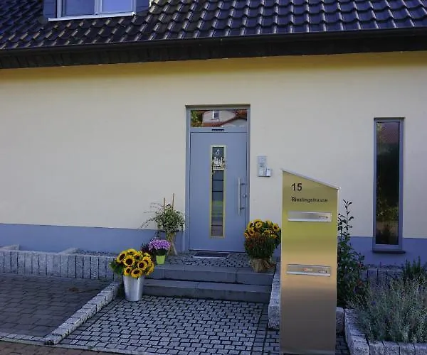 Rieslingstube Bei Britta & Joachim Apartamento *